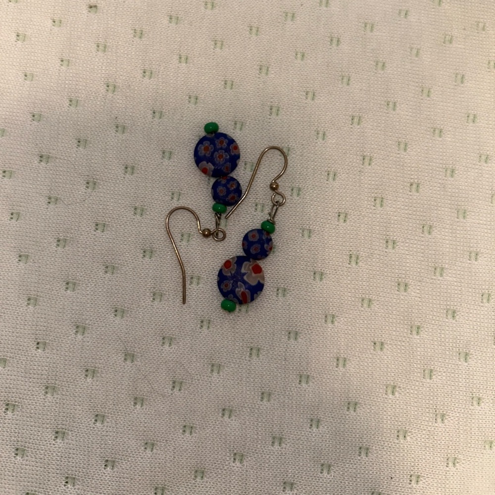 Dangly flower earrings